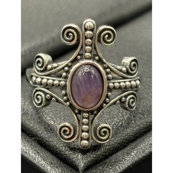 New Condition Sterling Silver Amethyst Scroll Ring Size 7 - Picture 1 of 10